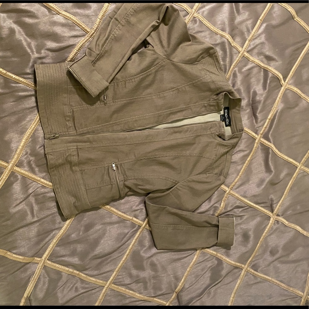 SOLD! mac and me light weight jacket